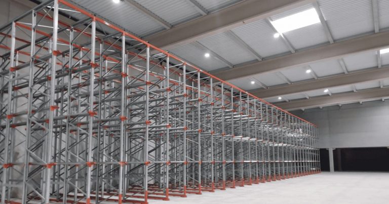 Estantería drive in