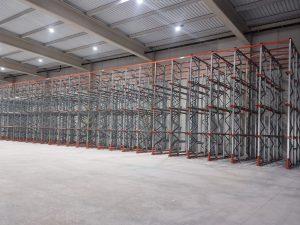 Estantería drive in