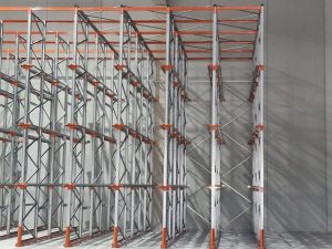 Estantería drive in